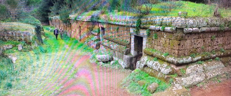 italya'da bilinmeyenler. Etruskler, Da Vinci koprusu, Cem Sultan, Turk magarasi,Otranto seferi