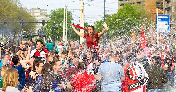 Hollanda'da şampiyon Feyenoord
