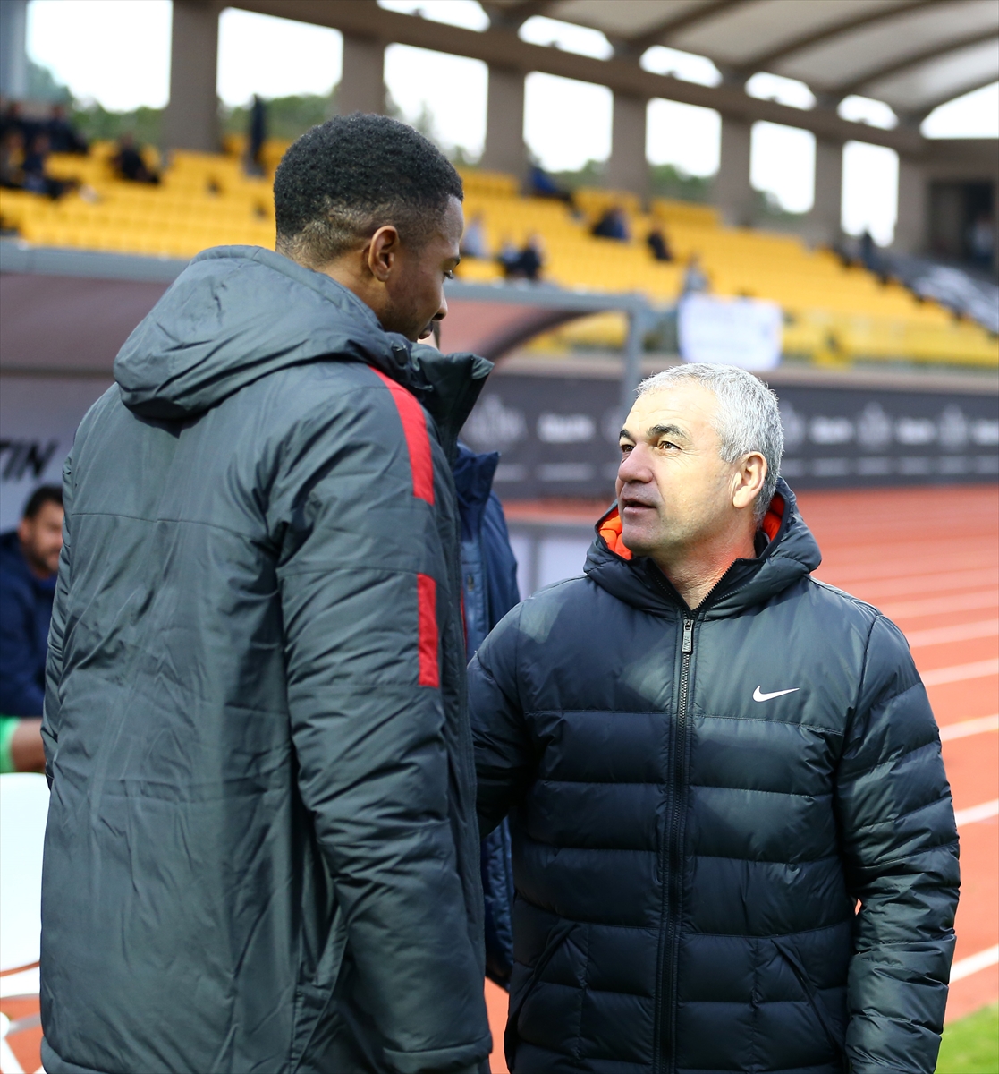 Futbol: Hazırlık maçı