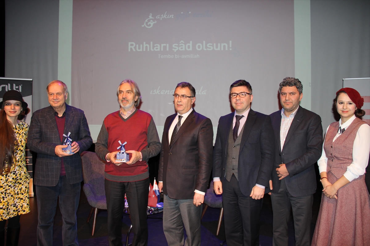 Hollanda’da Fuzuli konferans