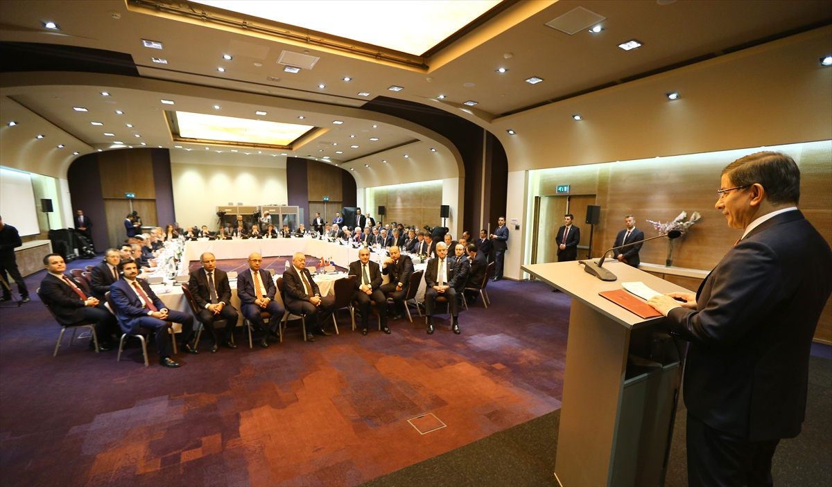 Başbakan Ahmet Davutoğlu Hollanda'da