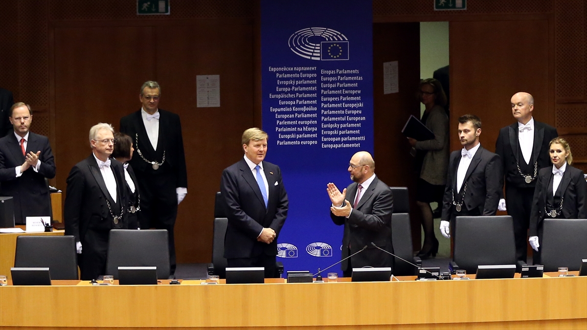 Hollanda Kralı Willem Alexander Brüksel'de