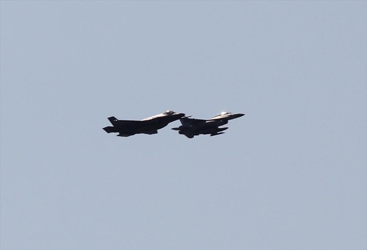 F-35'ler Hollanda’da test uçuşu yaptı