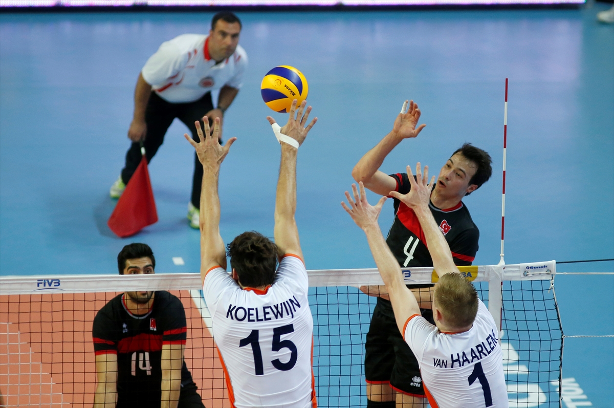 Voleybol: Türkiye - Hollanda