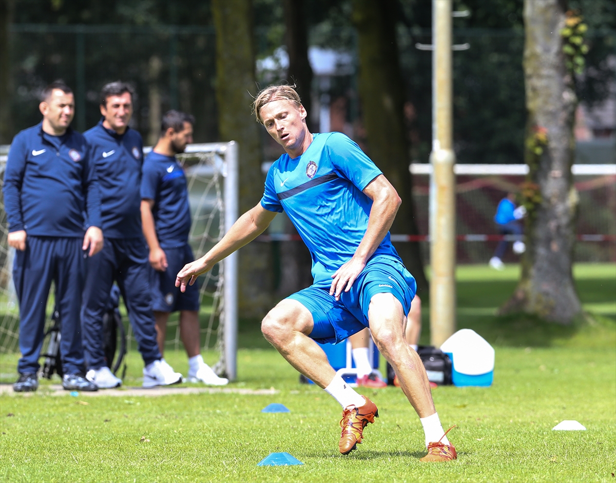 Osmanlıspor'un Hollanda kampı