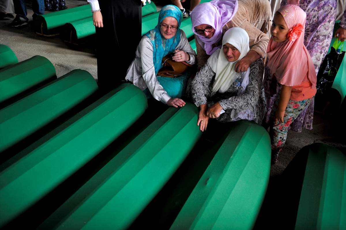 Srebrenitsa soykırımının 21. yılı
