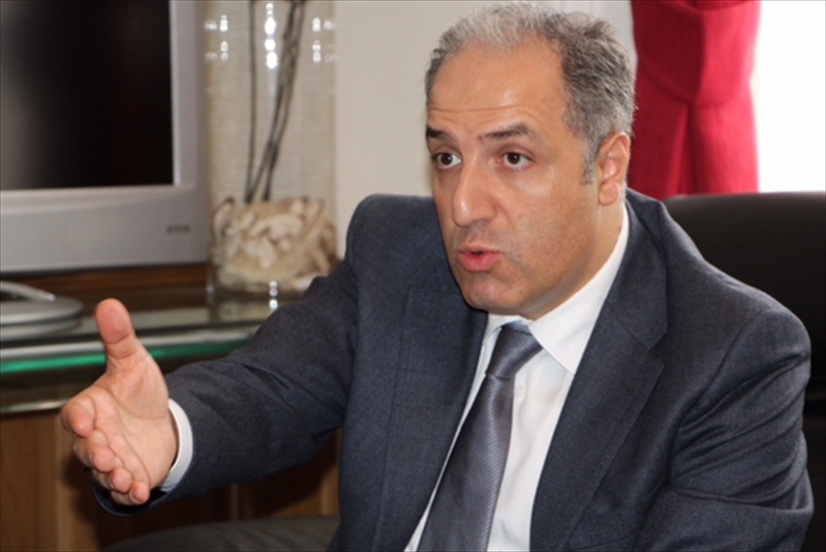 Yeneroğlu Lahey'de