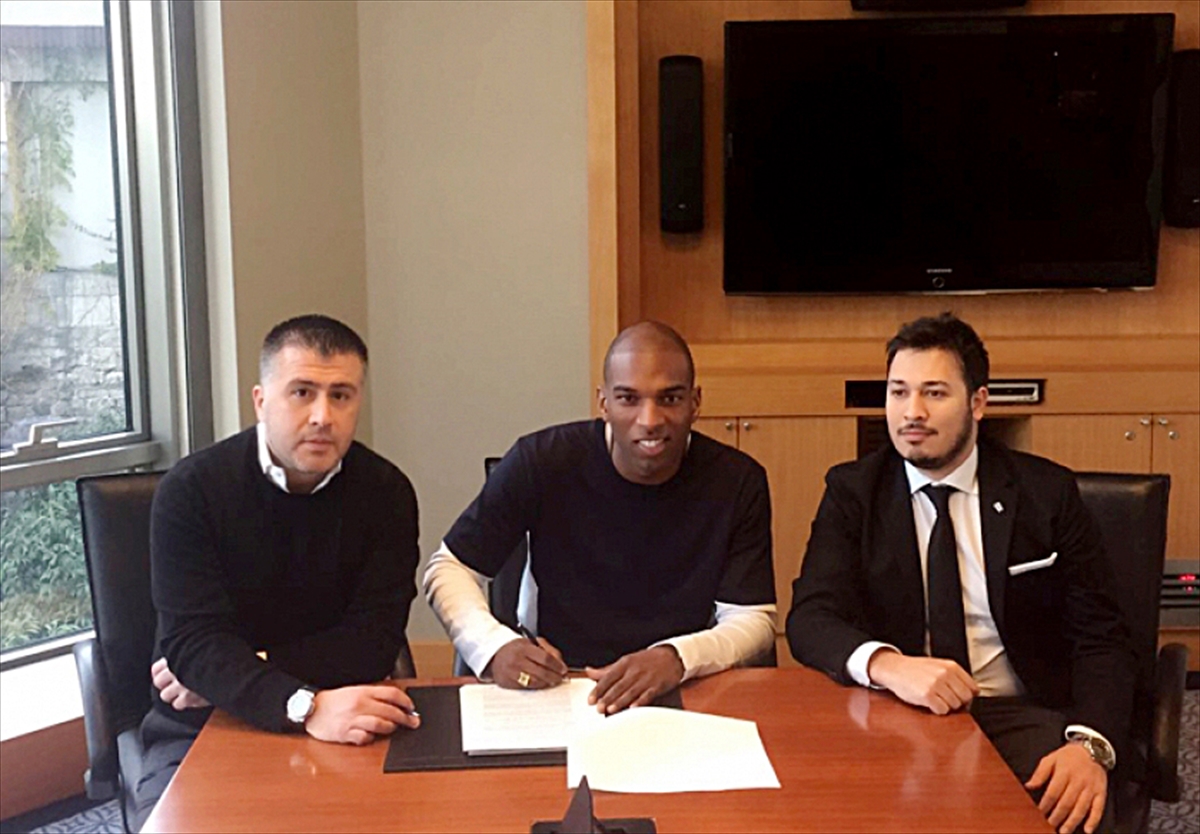 Babel, resmen Beşiktaş'ta