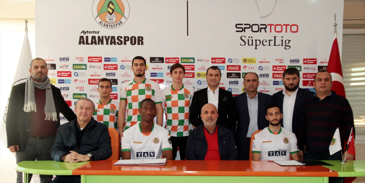 Aytemiz Alanyaspor'da transfer
