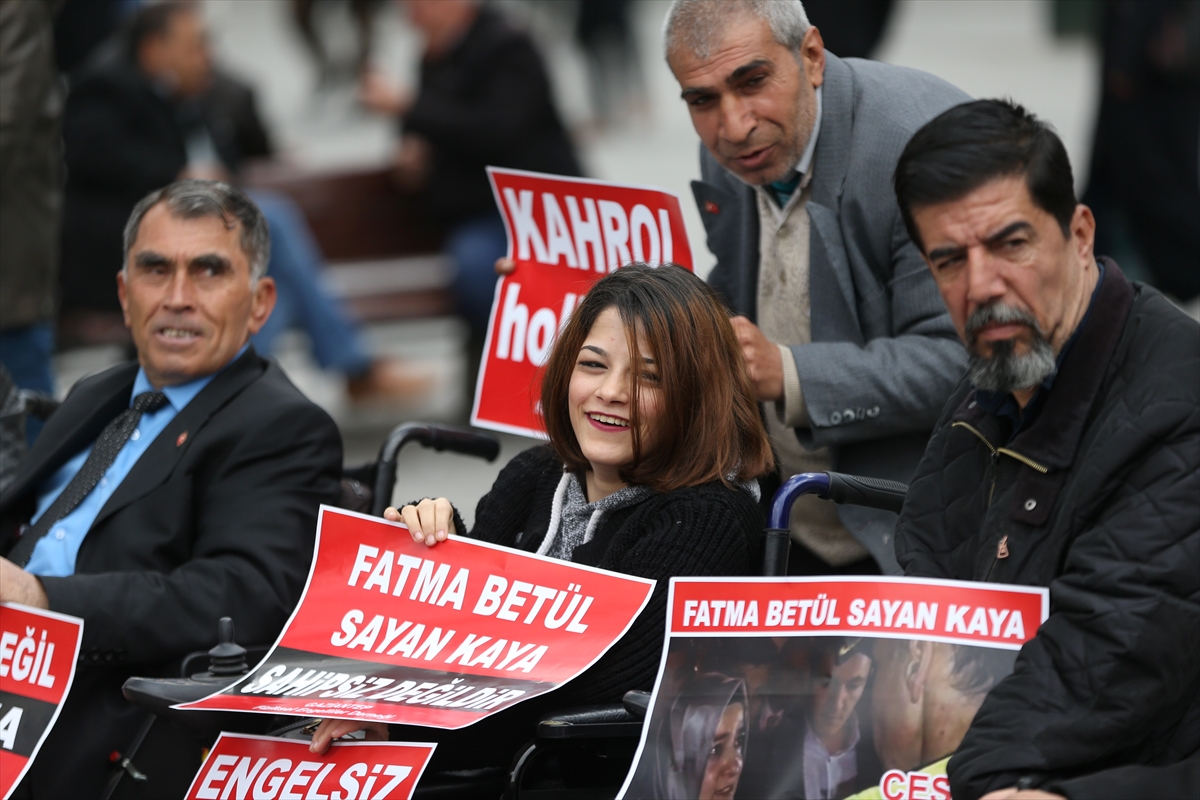 Hollanda'nın skandal tavrına tepkiler