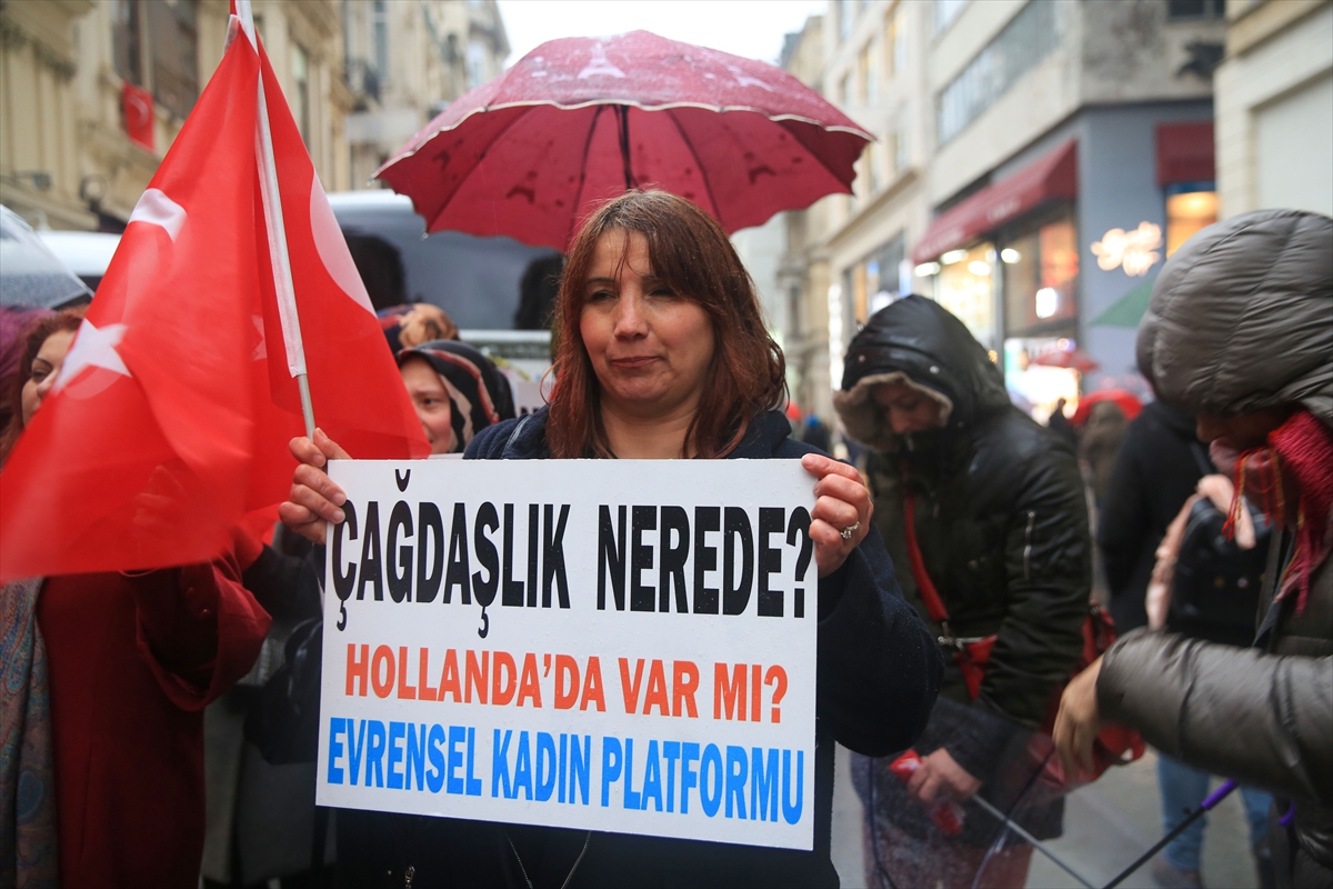 Hollanda'nın skandal tavrına tepkiler