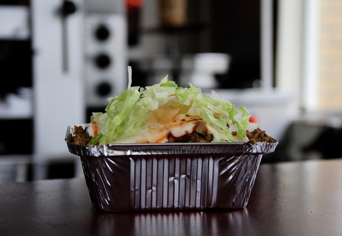 Hollanda'da bir Türk'ün icadı olan "kapsalon" sınırları aştı