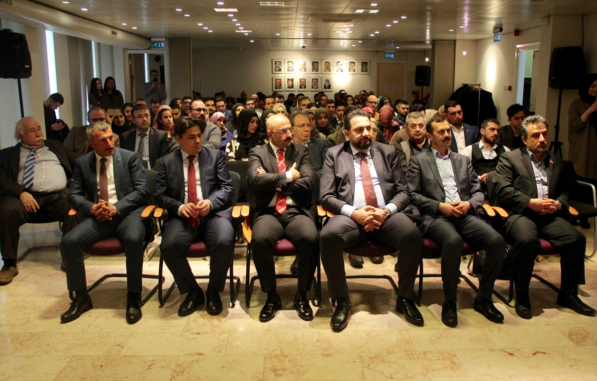 Hollanda'da "Mehmet Akif ve Gençlik" anma günü