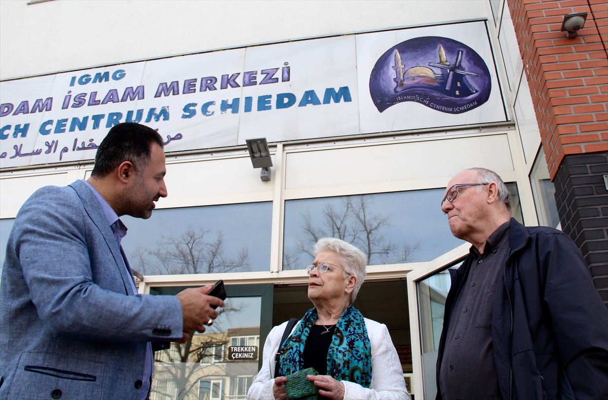 Hollanda'da "Açık Cami Günü" etkinliği
