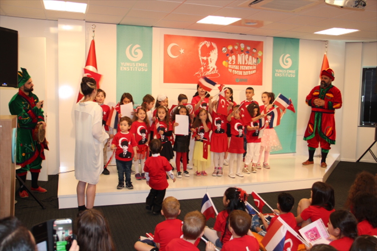 Hollanda'da 23 Nisan Ulusal Egemenlik ve Çocuk Bayramı etkinliği