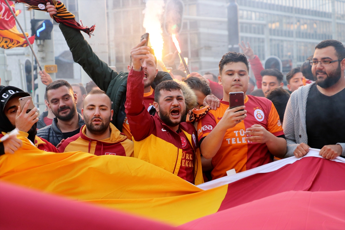 Galatasaray'ın şampiyonluğu kutlanıyor