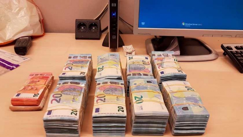 Rotterdam'da bir kişi 5,4 milyon avro vergi dolandırdı