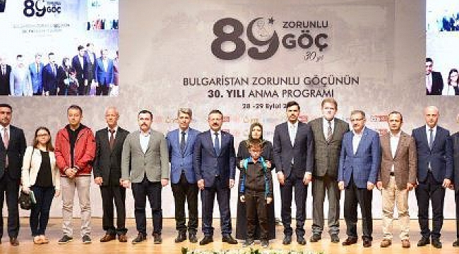 Balkanlar'dan Müslüman Türk kimliğini silmek mümkün değildir