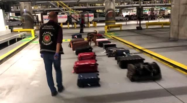 İstanbul Havalimanı'nda uyuşturucu operasyonu iki Hollandalı yakalandı