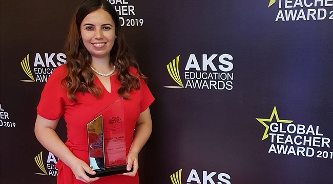 Nurten öğretmen 'küresel öğretmen' ödülünü aldı