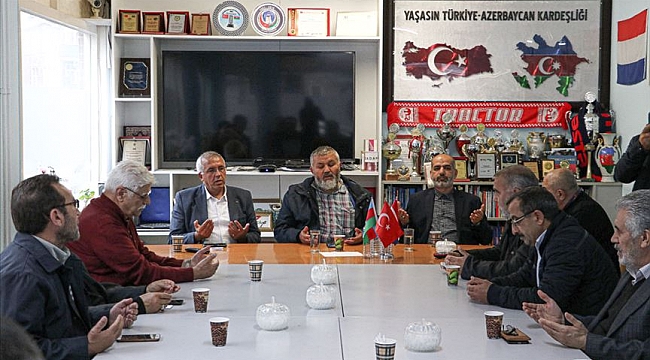 Hollanda'da yaşayan Azerilerden Barış Pınarı Harekatı'na destek