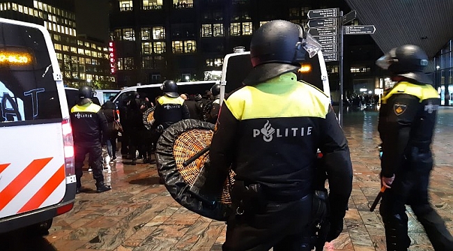 Rotterdam'da Terör örgütü YPG/PKK yandaşları Türklere saldırdı!
