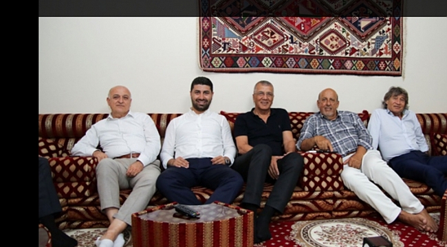 BİR YEMEĞİN ANATOMİSİ VE YER SOFRASI KÜLTÜRÜ