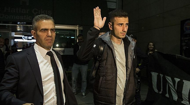 Oğuzhan Özyakup Hollanda'ya gitti: Tekrar Beşiktaş forması giymek için gidiyorum