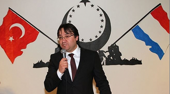 Hollanda bize değil, biz Hollanda'ya uyum sağlamalıyız