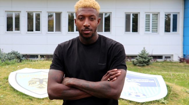 Hollandalı futbolcu Mitchell Donald, Erzurum'da mutlu: