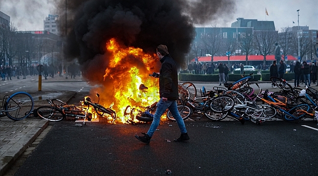 Hollanda sokakları savaş alanına çevirenlerin araba, maaş ve banka hesaplarına el koyuyor