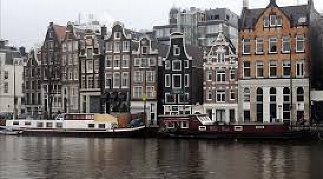 Amsterdam, ocakta hisse senedi işlem hacminde Londra'yı geride bıraktı