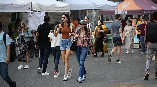 Hollanda'da son 9 ayın en düşük vaka sayısı açıklandı