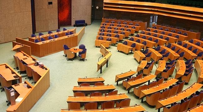 Hollanda Meclisi 718 milyon Avroya yenilenecek