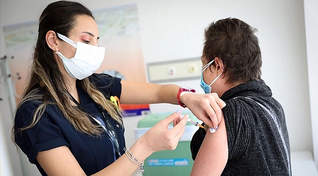 Hollanda'da 23 Milyon Dozun Üzerinde Aşı Yapıldı