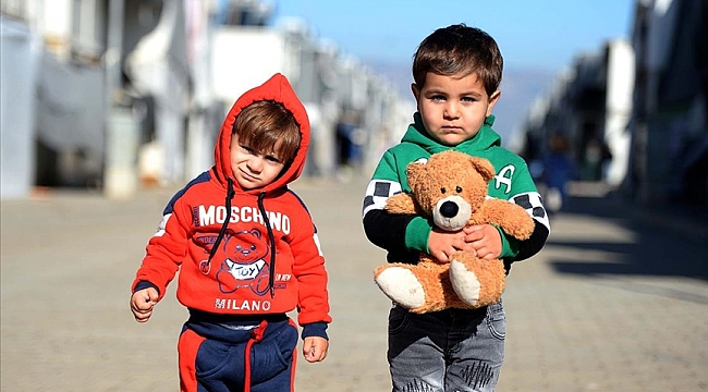 Hollanda'da Suriye'den gelen refakatsiz 4 çocuk bulundu