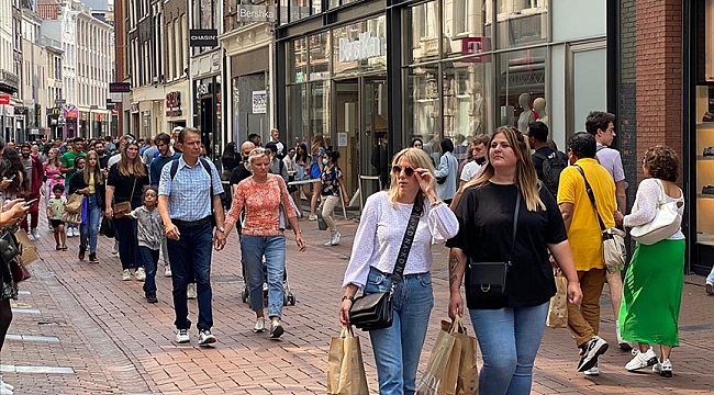 Hollanda Nüfusu, Hollanda'nın nüfusu kaç? 