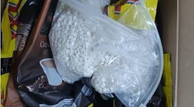 Suudi Arabistan'a 35 kilo uyuşturucu paketi gönderirken yakalandı