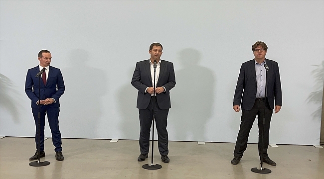 Almanya'da SPD, Yeşiller ve FDP arasında koalisyon görüşmeleri başladı