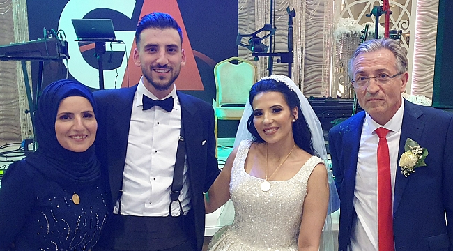 Soner Ailesinin Mutlu Günü