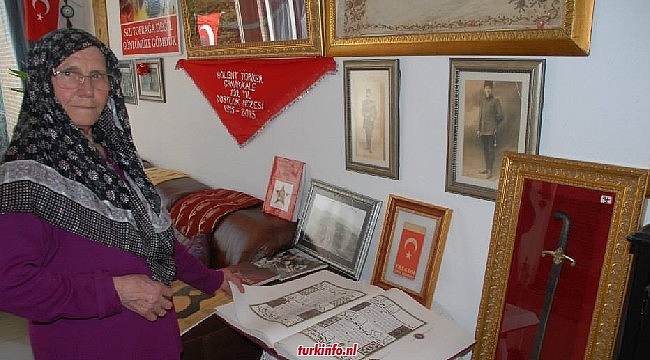 85 yaşındaki Zehra Türker’nin Hollanda’daki Atatürk sevdası