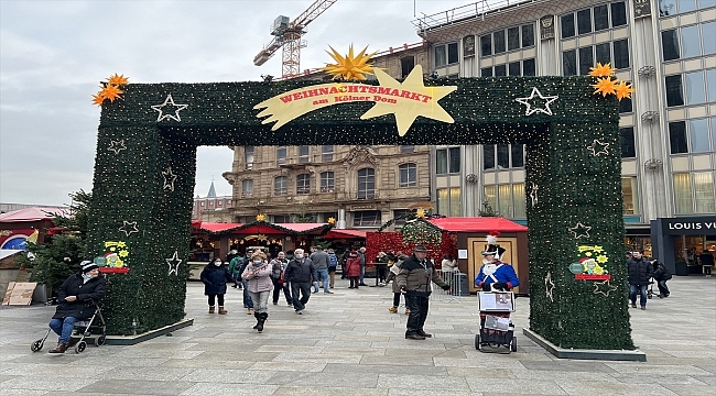 Almanya'da Kovid-19 salgınına rağmen geleneksel Noel pazarları kuruldu