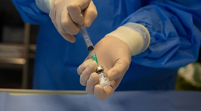 Hollanda'da 5-11 yaş arası çocuklara Kovid-19 aşısı onaylandı