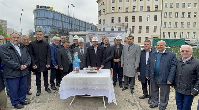 Berlin'de Ayasofya Cami ve Eğitim Merkezinin temeli atıldı