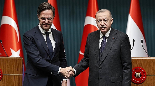 Cumhurbaşkanı Erdoğan, Hollanda Başbakanı Rutte ile telefonda görüştü