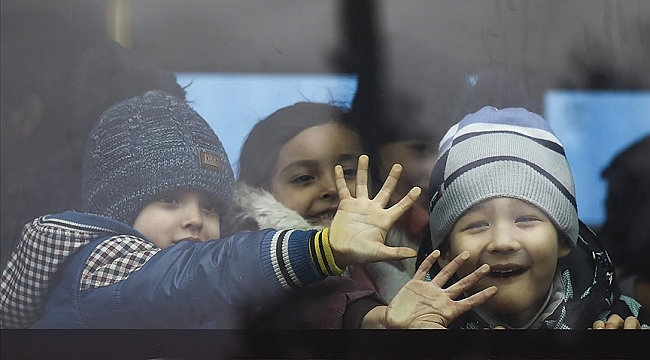 Hollanda İnsan Hakları Enstitüsü'nden hükümete mülteciler arasında ayrım yapmaması uyarısı