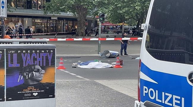Berlin'de bir kişinin aracını yayaların üzerine sürmesi sonucu 1 kişi öldü