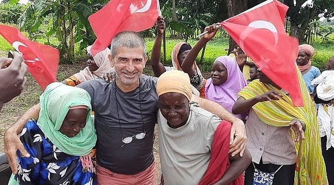 Kardeşinle Kurbanı Paylaş! Afrika Halkları Yardım Derneği