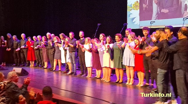 Rotterdam Yurttan Sesler Korosu-RYSK, yedinci ilkbahar konserini verdi
