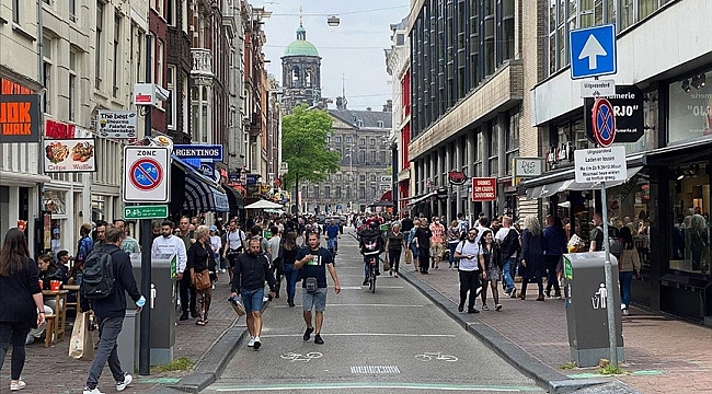 HOLLANDA'YA GÖÇ EDEN YABANCI SAYISI İKİYE KATLADI